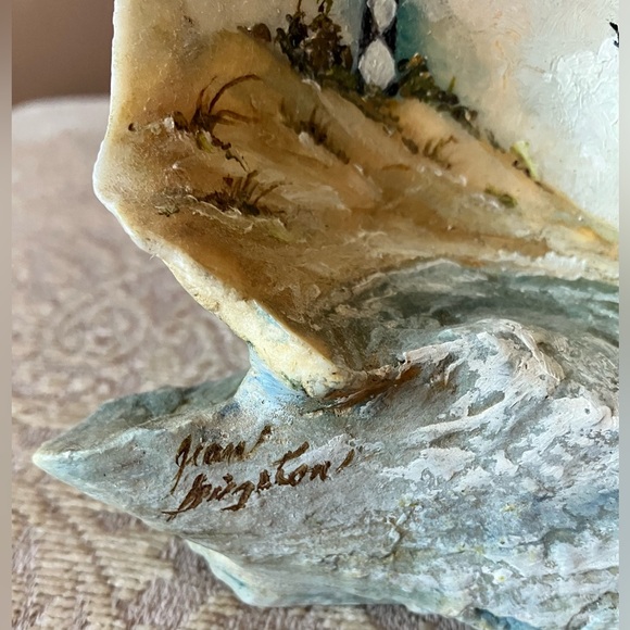 Original Signed Art, Holden Beach N.C. Painted Shell Clusters, Set of 2 - Picture 5 of 13